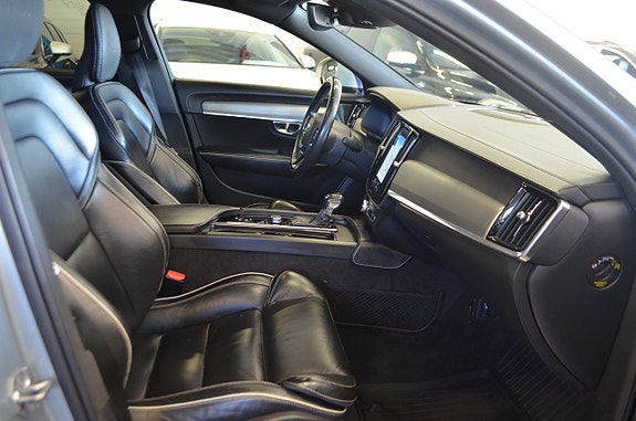 Volvo V90 18 of 30