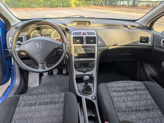 Peugeot 307 4 of 8