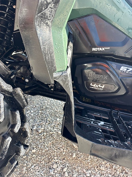 Can-Am Outlander 570 XU 4 of 5