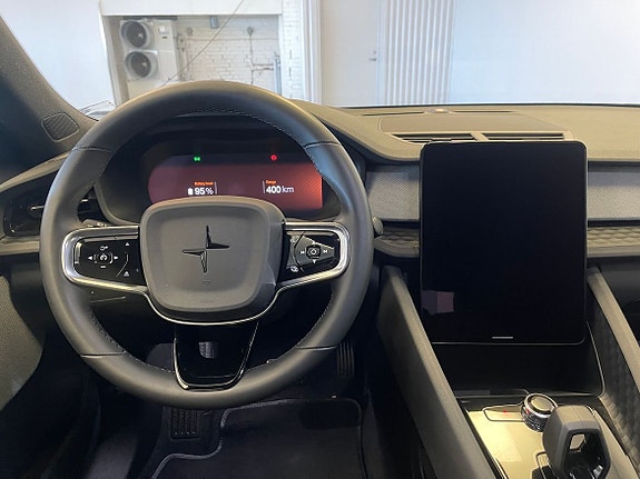Polestar 2 12 of 17