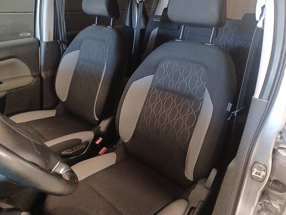 Citroen C3 Picasso 13 of 15