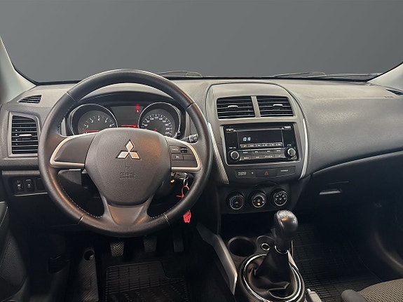 Mitsubishi ASX 10 of 13