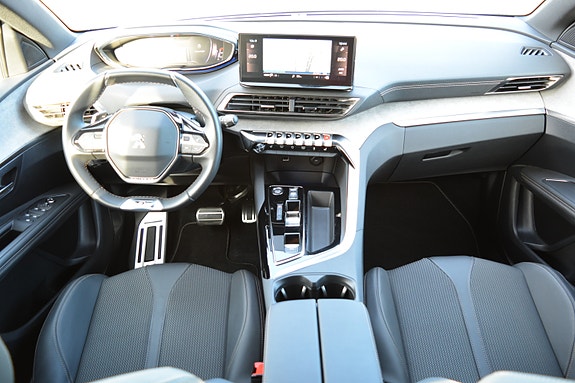 Peugeot 3008 7 of 19