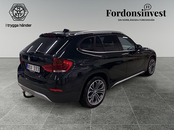 BMW X1 4 of 17