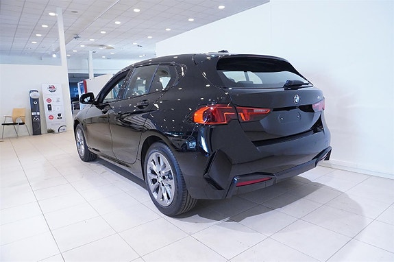 BMW 120 7 of 12