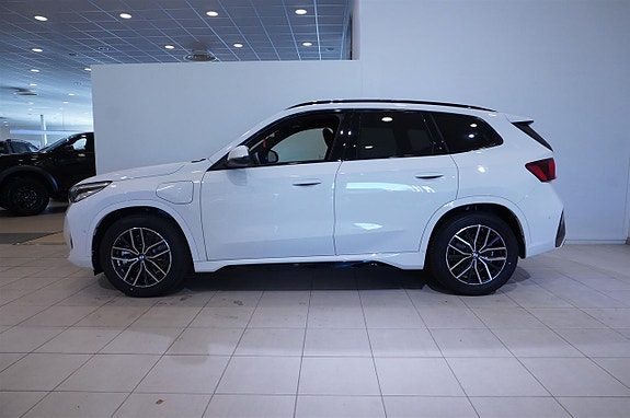 BMW X1 3 of 12