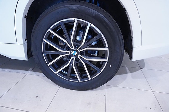 BMW X1 8 of 12
