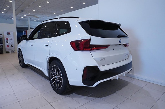 BMW X1 7 of 12