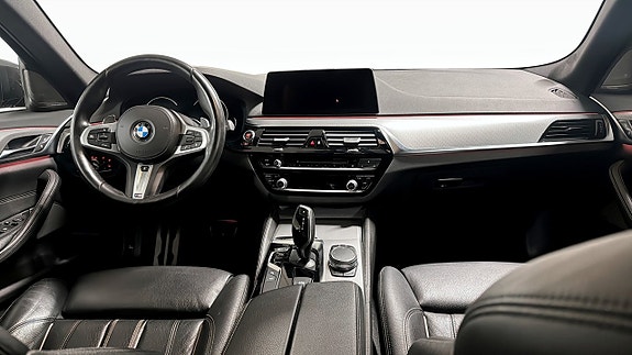 BMW 530i 4 of 12