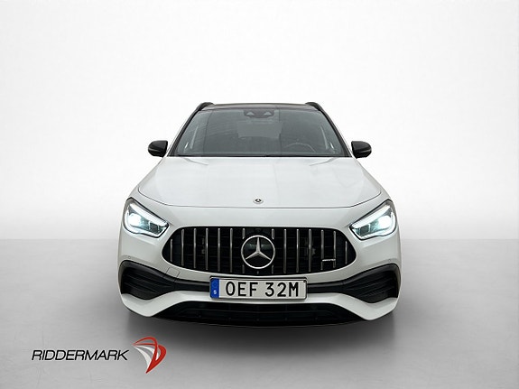 Mercedes-Benz GLA35 2 of 30