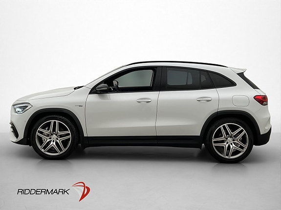 Mercedes-Benz GLA35 5 of 30