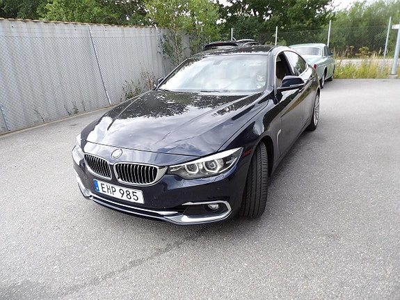 BMW 430i 2 of 10
