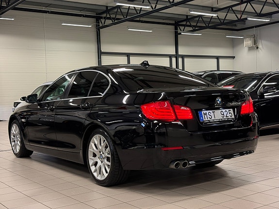 BMW 520d 9 of 21