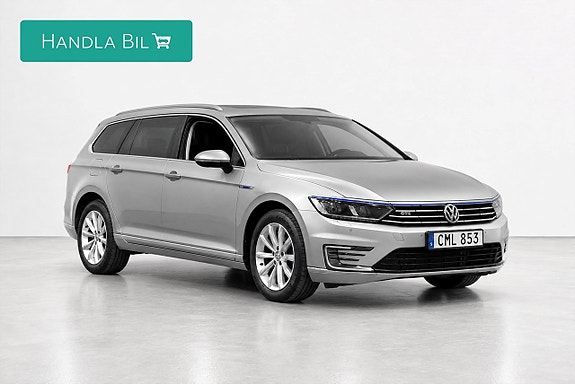 Volkswagen Passat 4 of 18