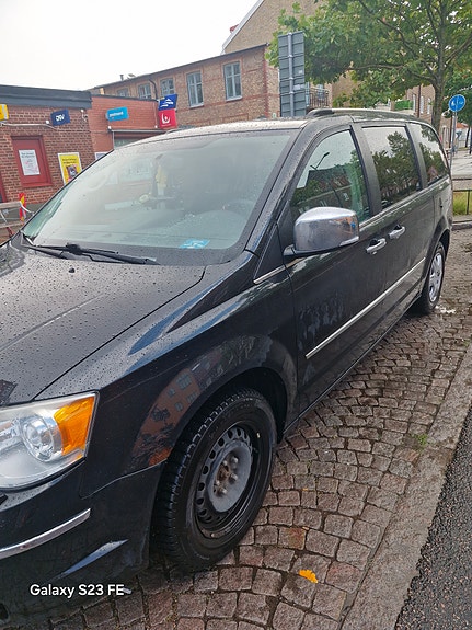 Chrysler Grand Voyager 3 of 5