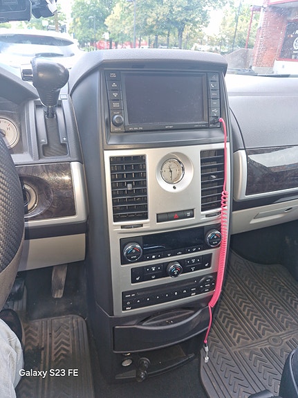 Chrysler Grand Voyager 5 of 5