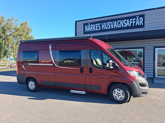 Pössl Roadcar 600L/Långbädd Under 6m/Solceller/Dragkrok/Plåtis 2 of 23