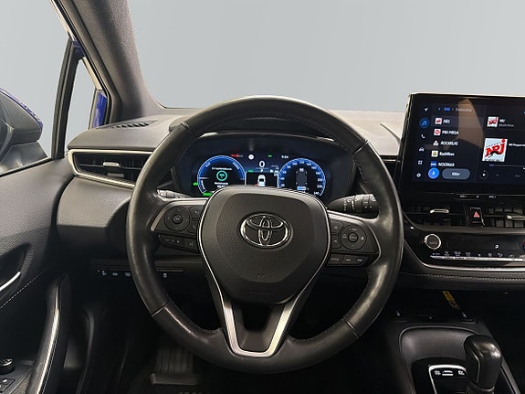 Toyota Corolla 18 of 26