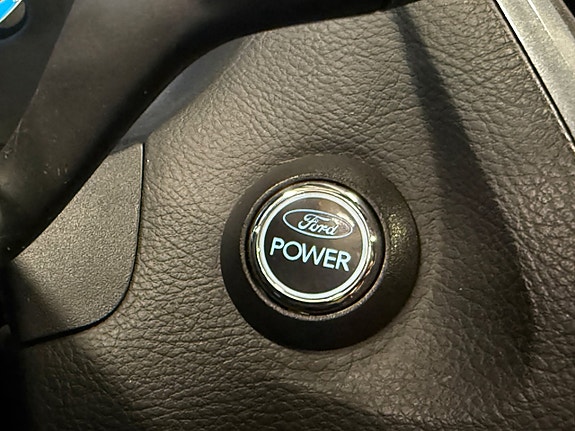Ford Focus 7 of 12