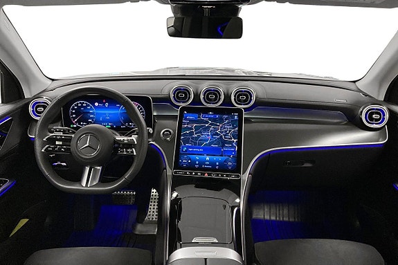 Mercedes-Benz GLC300 e 9 of 18