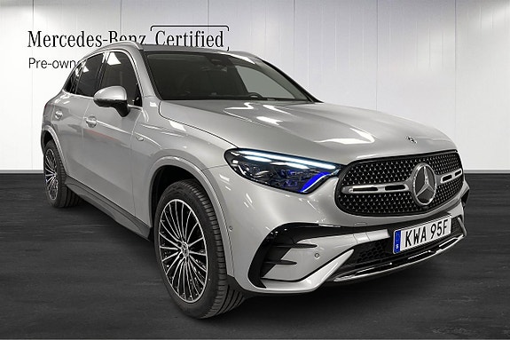 Mercedes-Benz GLC300 e 2 of 18