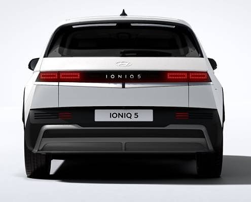 Hyundai IONIQ 4 of 7