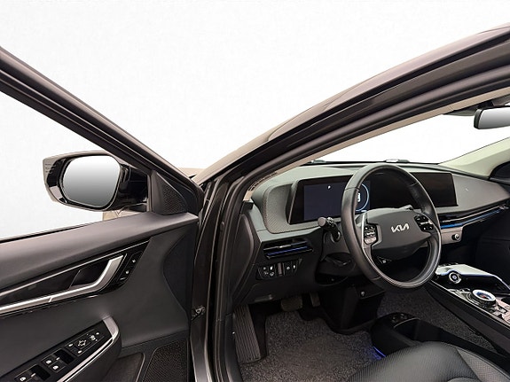 Kia EV6 10 of 30