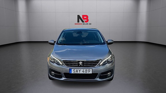 Peugeot 308 16 of 21