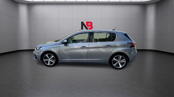 Peugeot 308 14 of 21