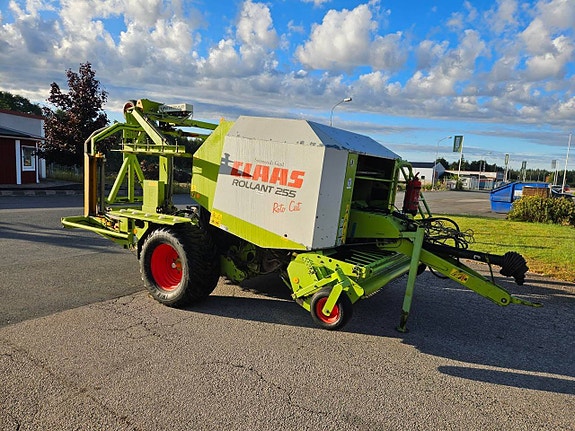 Claas 255 Uniwrap , Elho W-tvin 600 , Agrimaster släntklippa 2 of 12