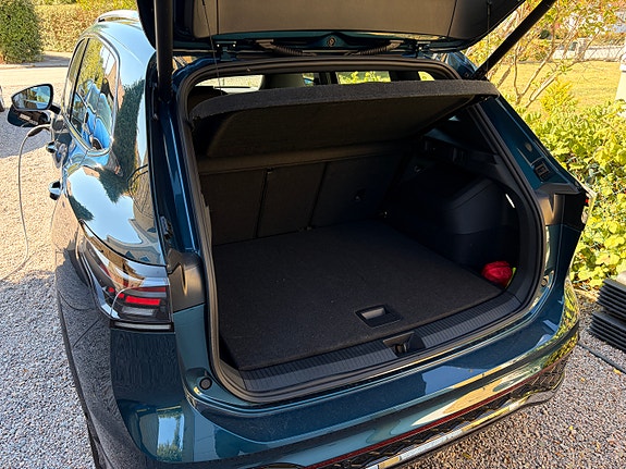Volkswagen Tiguan 5 of 7