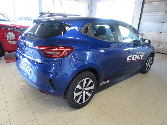Mitsubishi Colt 2 of 7