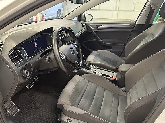 Volkswagen Golf I 8 of 13