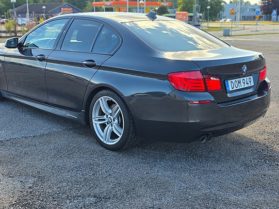 BMW 530d 4 of 29
