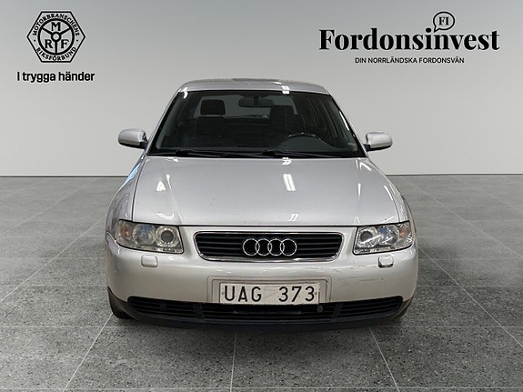 Audi A3 8 of 14