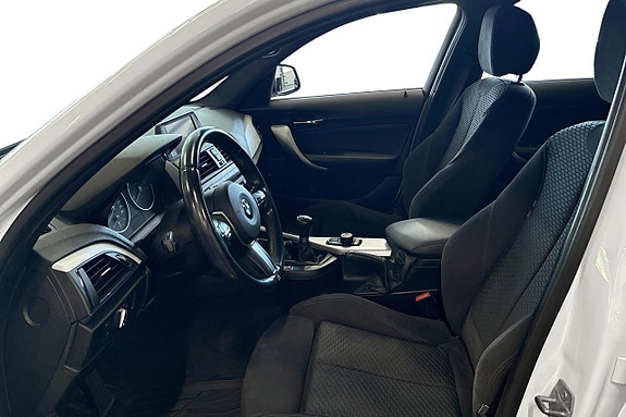 BMW 116i 13 of 19