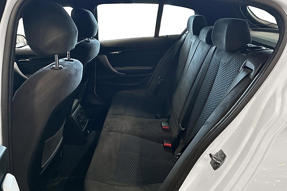 BMW 116i 16 of 19