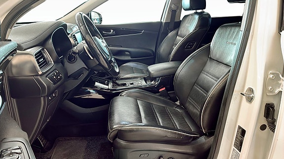 Kia Sorento 11 of 12