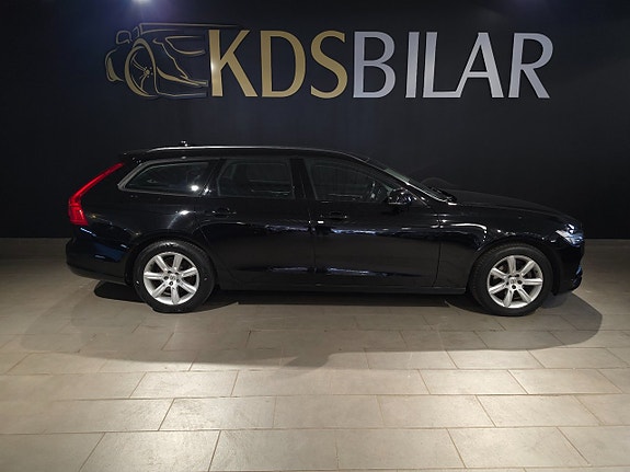 Volvo V90 4 of 13