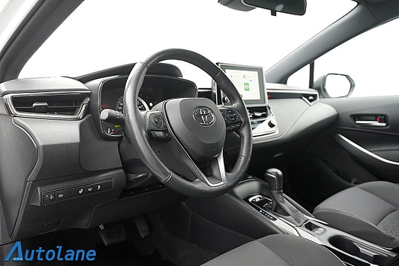 Toyota Corolla 13 of 25