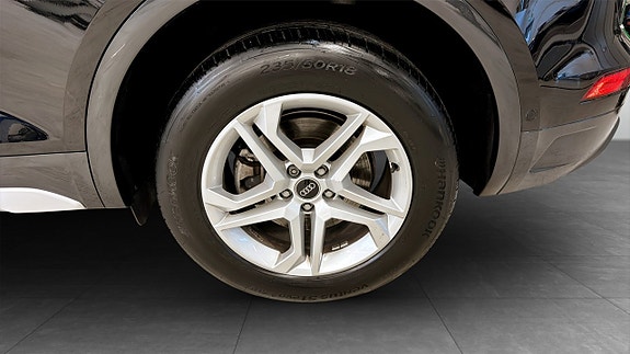 Audi Q5 6 of 21