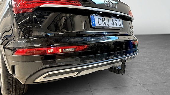 Audi Q5 13 of 21