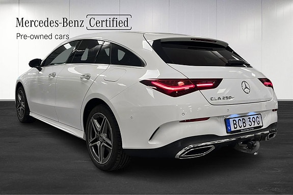 Mercedes-Benz CLA250 e 4 of 16
