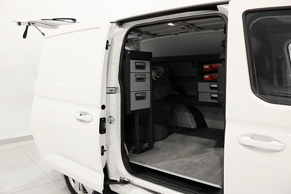 Volkswagen Caddy Maxi 9 of 24
