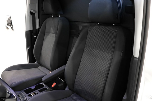 Volkswagen Caddy Maxi 14 of 24