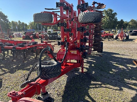 He-Va Triple-Tiller Stubbredskap