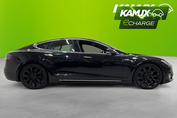 Tesla Model S 2 of 23