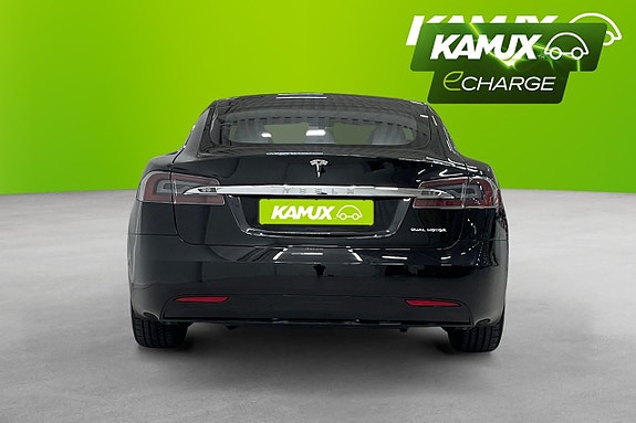 Tesla Model S 5 of 23