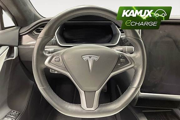 Tesla Model S 12 of 23