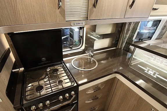 Hobby Prestige 560 FC 6 of 8